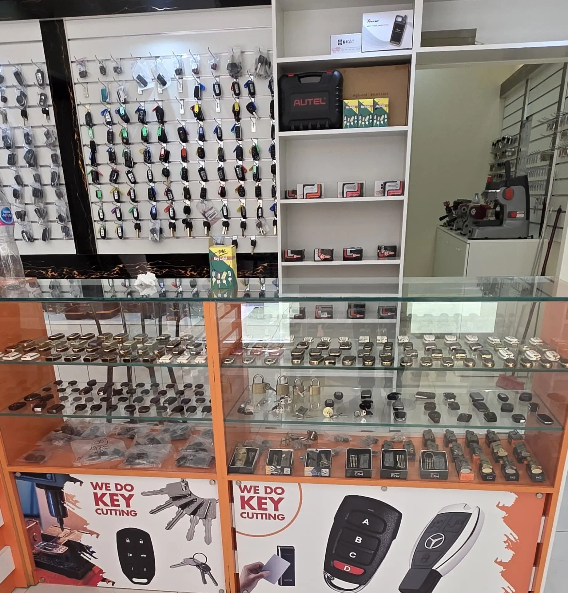 Locksmith shop background