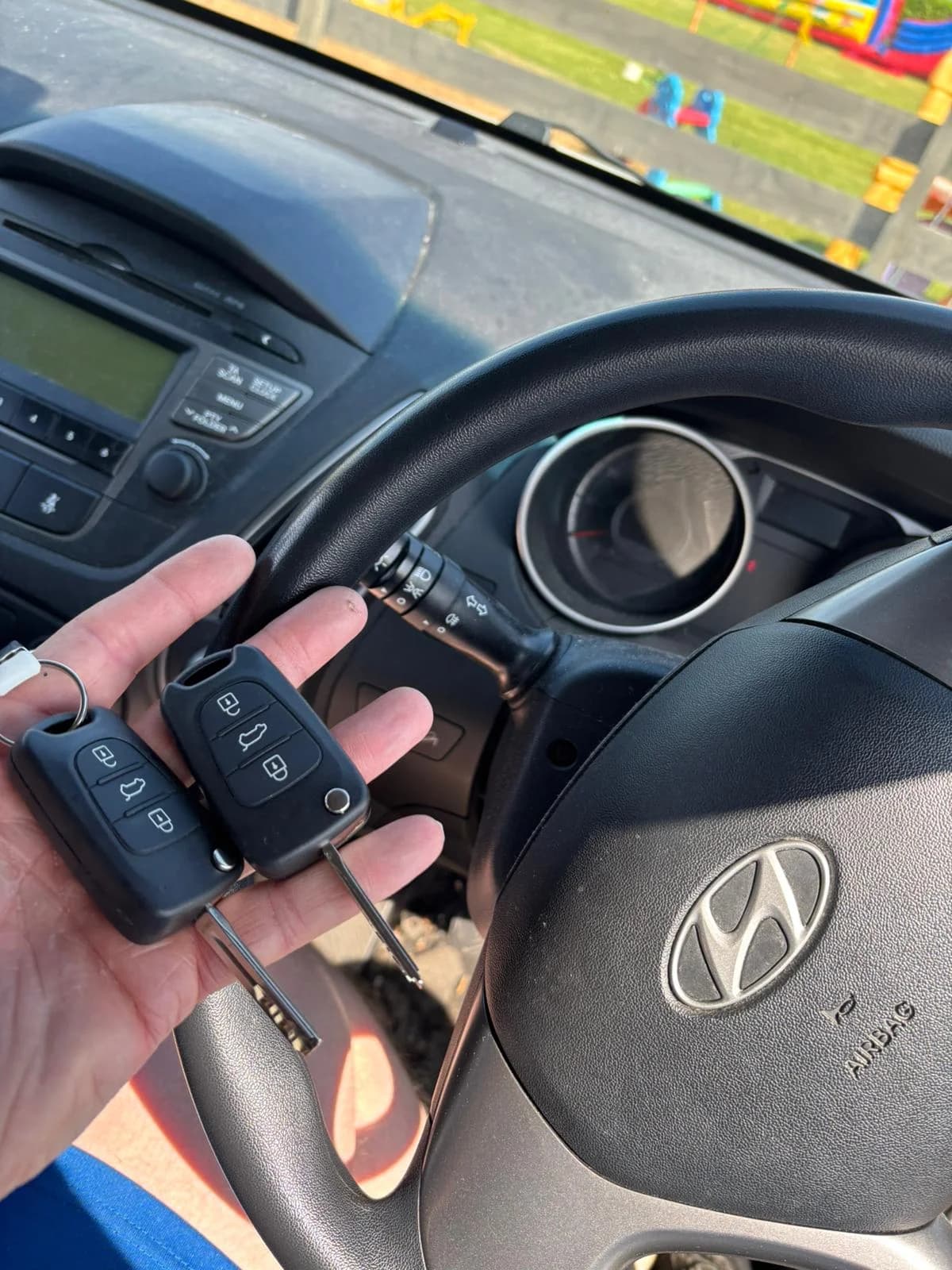 car key replacement dubai
